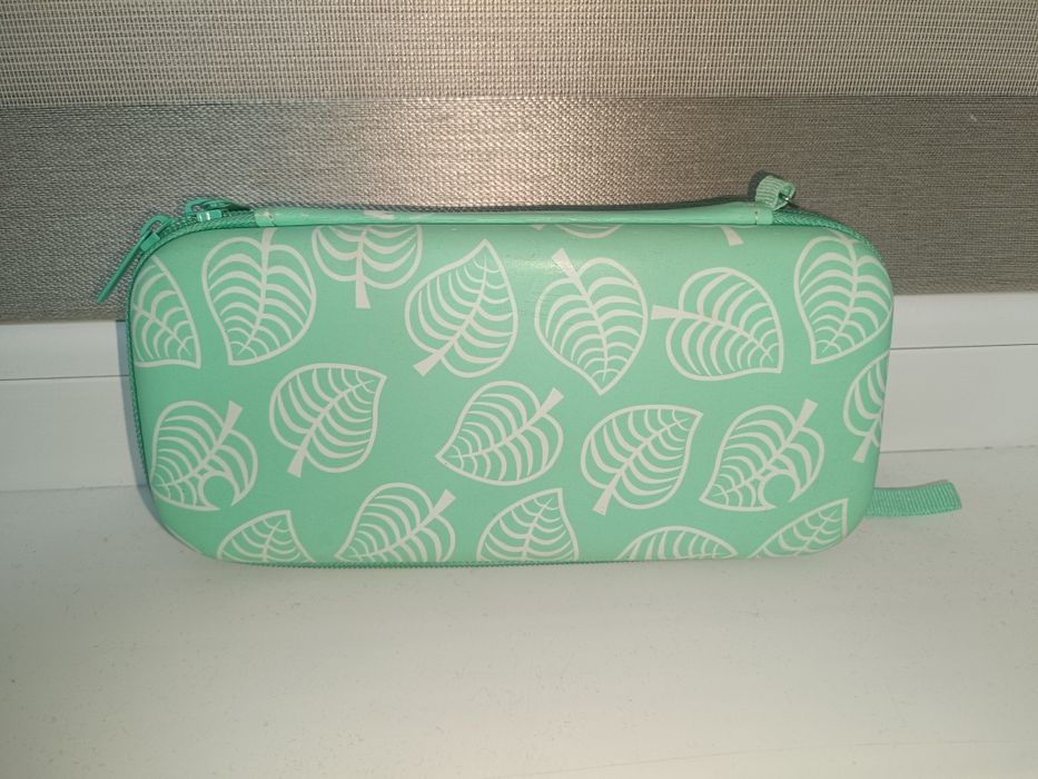 Кейс за Nintendo Switch Lite – Animal Crossing