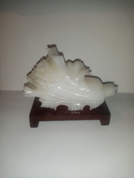 Оникс статуэтка в виде цветка по ФЭНШУЙ