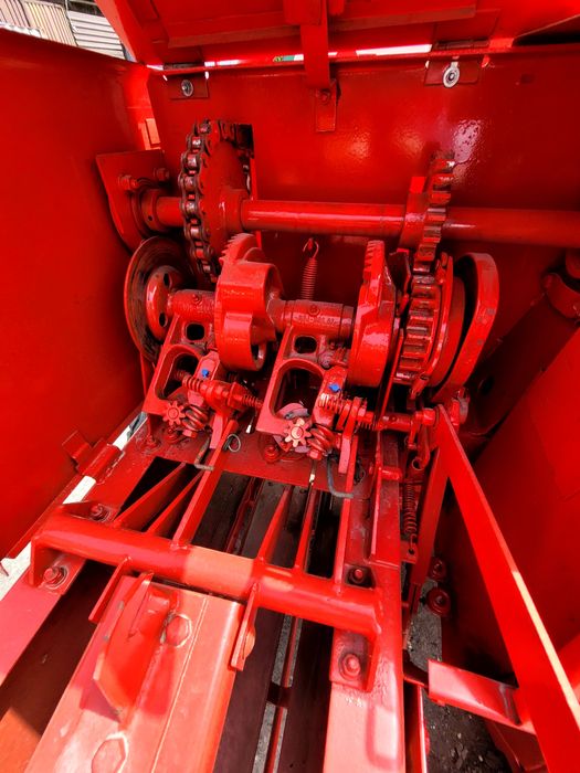 Пресс-подборщик Sipma 224/1