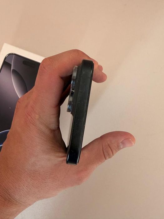 Айфон 16 про мах 1 тб