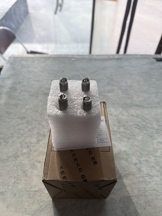 Zeekr 9x modeli uchun svecha !!!