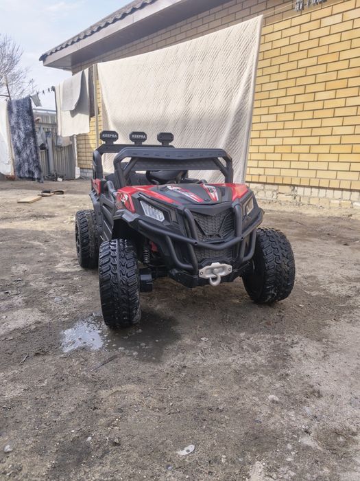 Продам детскую  машину