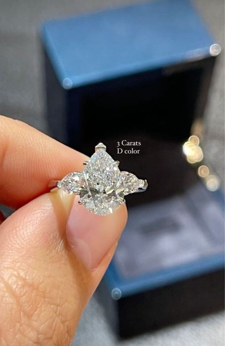 Кольцо Graff S925  с муассанитами