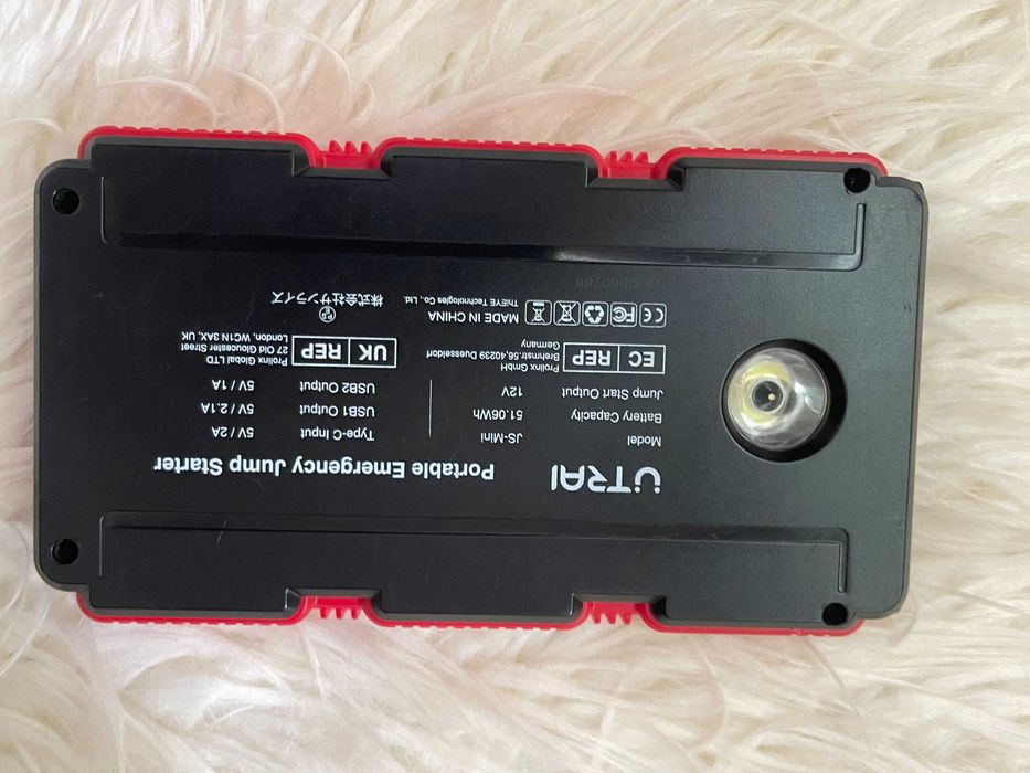 Redresor Baterie Auto  UTRAI JS-Mini Jump Starter 12V/1000A Germany