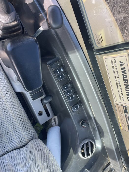 Miniexcavator volvo ec27c