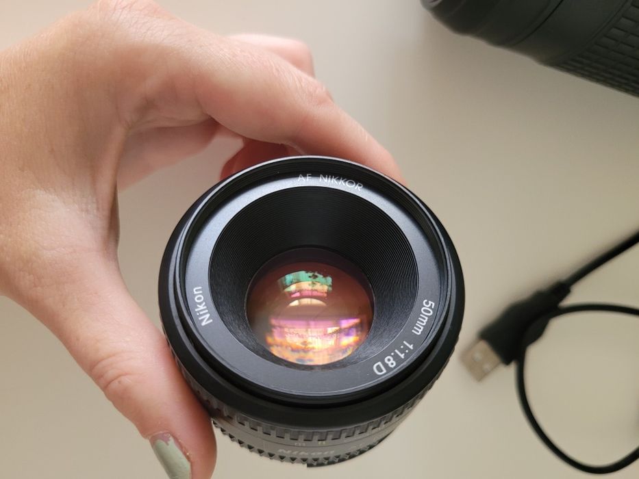 Nikon D3300 + obiectiv kit | Doar 14.557 cadre | Stare excelentă