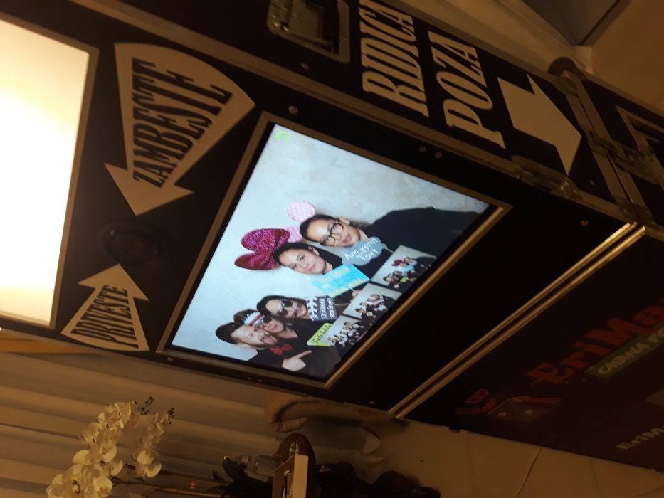 Cabină foto de închiriat