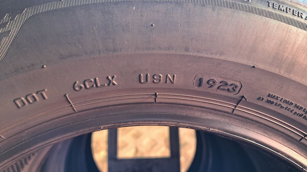 Летни гуми 185 65 15 Bridgestone 4бр