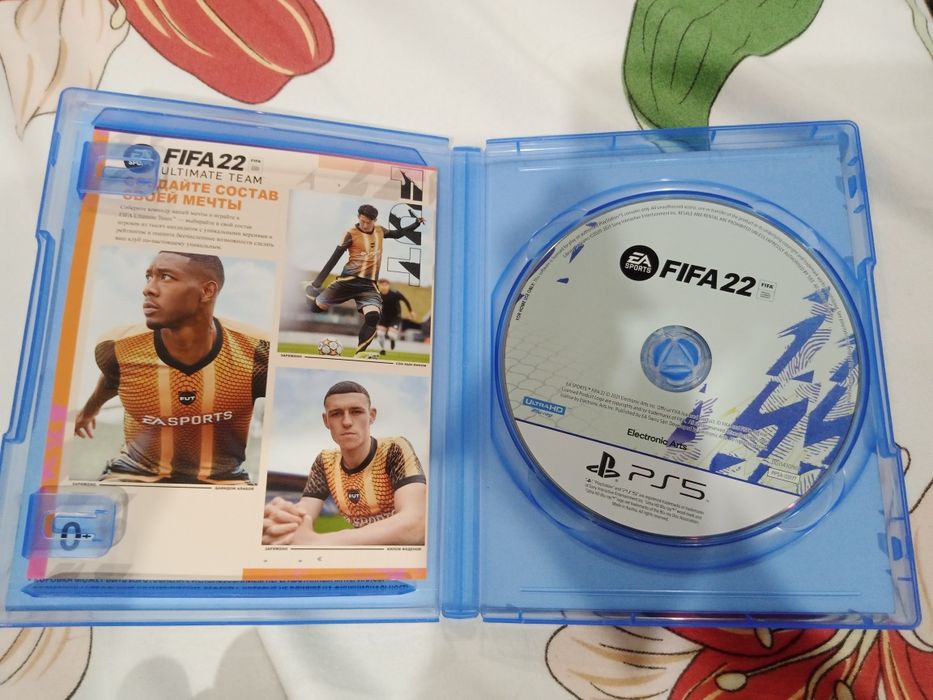 продам игру FIFA22 PS5