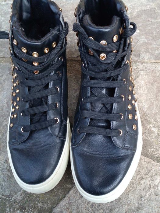 Мъжки черни боти  Zara