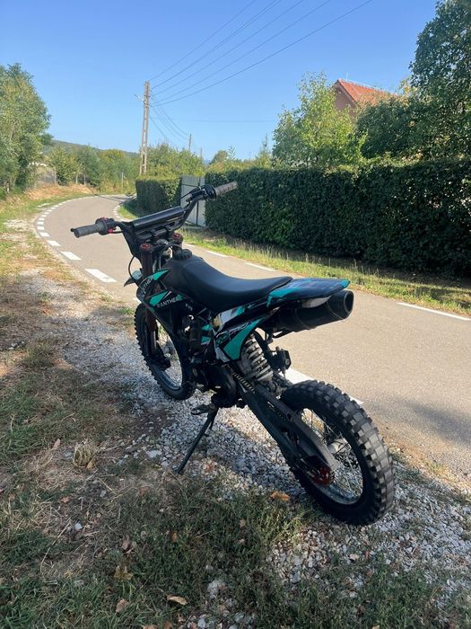 Vând kxd 140cc ca nou