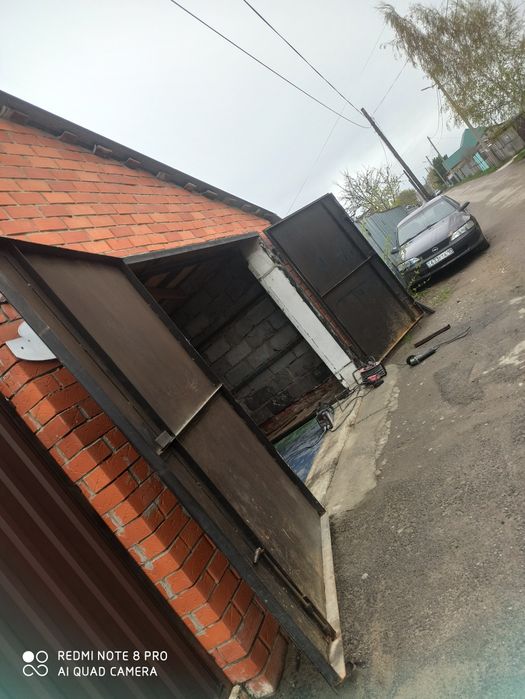 Продам ворота на гараж