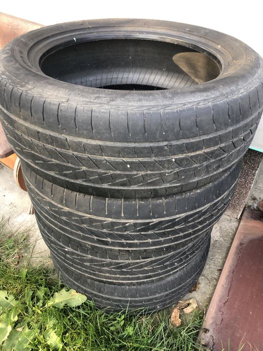 Vand 3 anvelope goodyear excelence suv 235/55/r19 m+s, am si vara