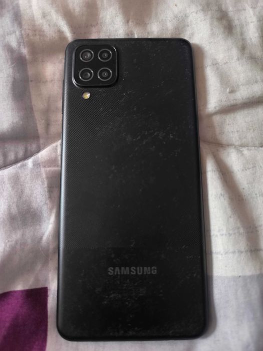Samsung galaxy a12