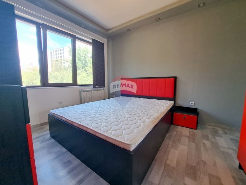 Дава се под наем Двустаен апартамент в Варна, Младост 1 - 54 кв.м за 382.5 € - Снимка #6