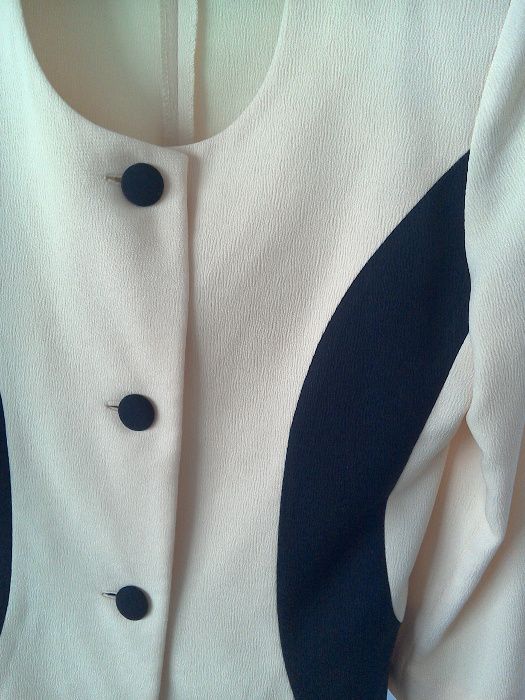 Costum (compleu) de damă, 2 piese: sacou și fustă - măsura: 48