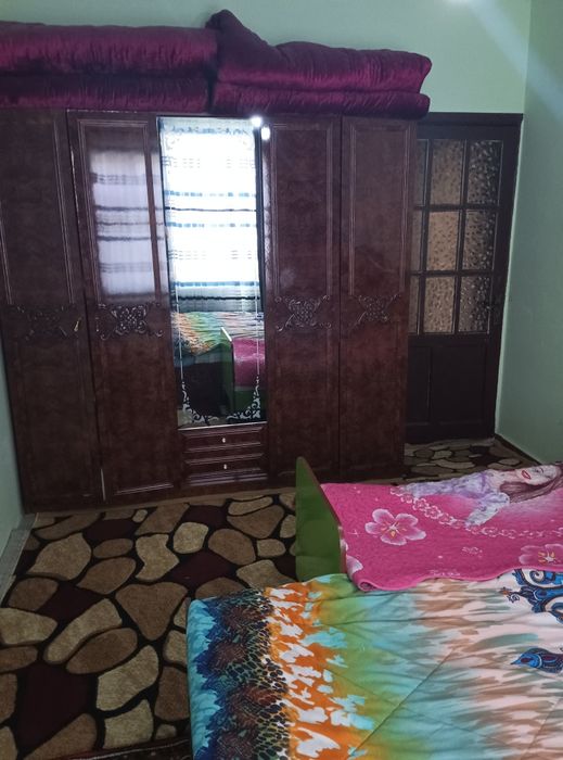 Uy sotiladi 3 xonali aranchada