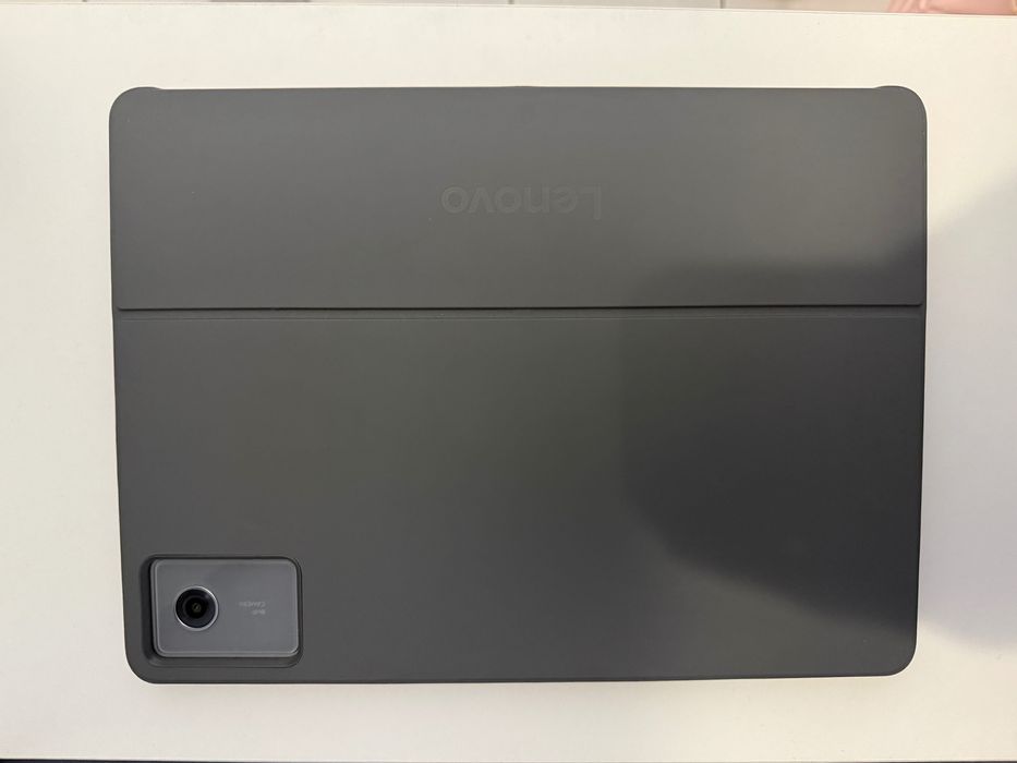 Таблет Lenovo Idea Tab 256GB Клавиатура + Писалка