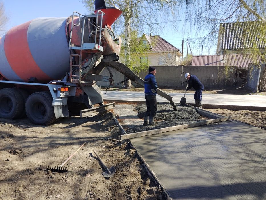 Услуги автобетоносмесителя Доставка