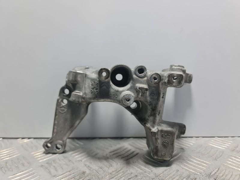 Suport alternator Opel Crossland X 1.5 turbo 75 kw D15DT (DV5RD)