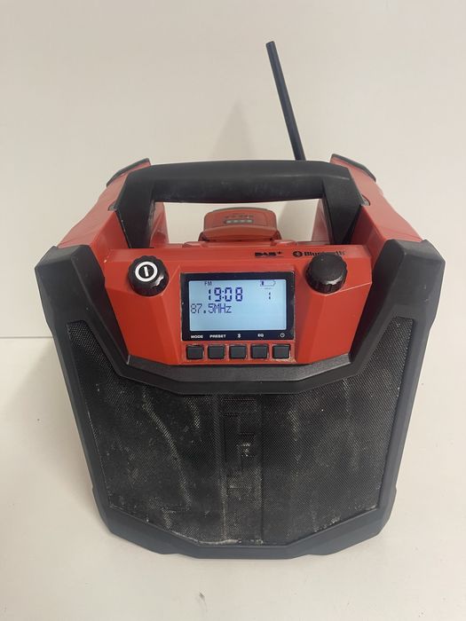 Hilti radio santier boxa acumulatori incarcator