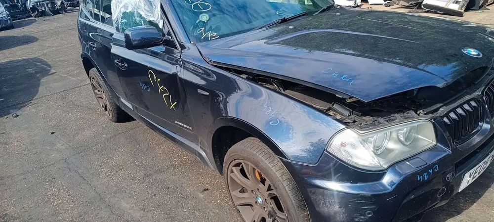 Dezmembrari / Dezmembrez BMW X3 E83 2.0 N47D20O0 cutie viteze automată cod culoare CARBONSCHWARZ METALLIC (416)