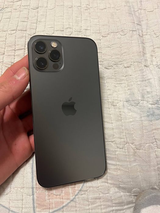 Iphone 12 pro 256гб 89% продам или обмен.