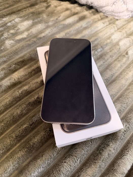 Iphone 15 pro titanium