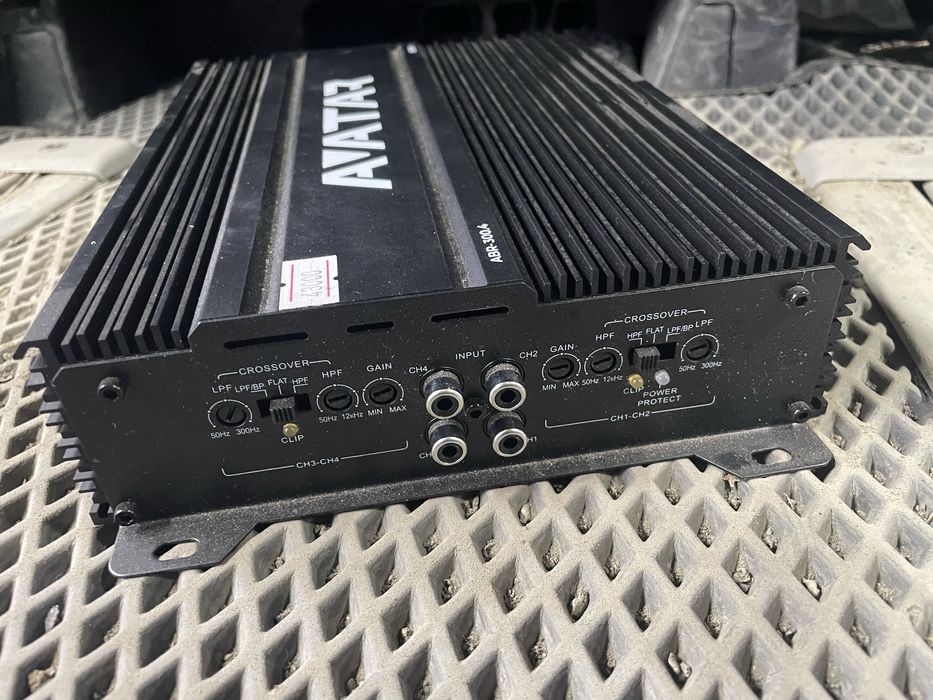 Продам усилитель для колонок