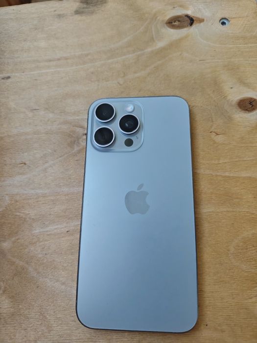 iPhone 15 pro max