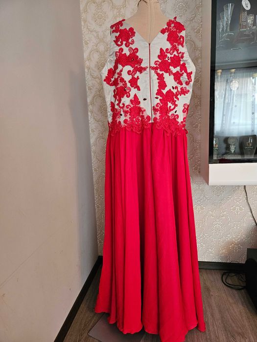 Rochie lunga rosie XL