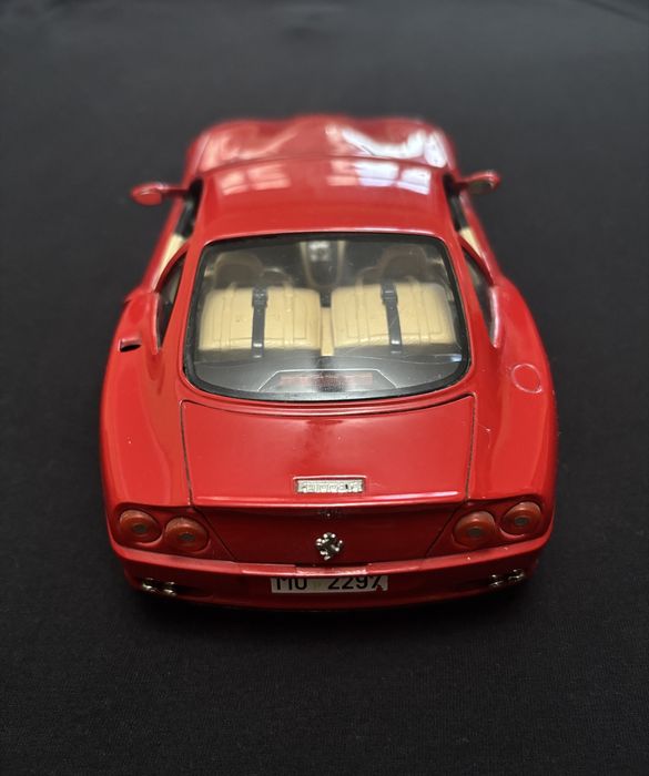 Macheta Bburago 1:18 Ferrari 550 Maranello