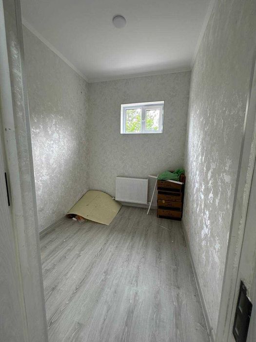 Срочно Продаю 2х-комнат На Рохат Рядом метро CВОЯ