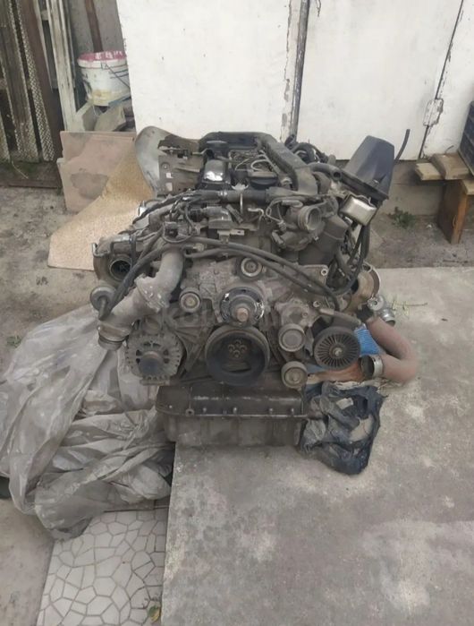 Двигатель на з/ч om651 объем 2.2