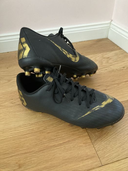 Nike Adidas Оригинални бутонки