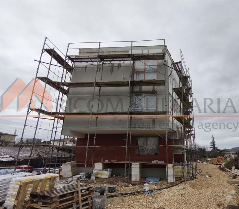 3-стаен в Варна-Бриз площ 93