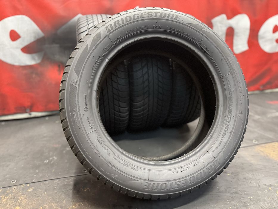 205 60 17, Зимни гуми, Bridgestone BlizzakLM001, 4 броя