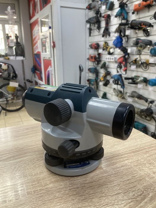 Невелир Bosch gol 26D (osp14)