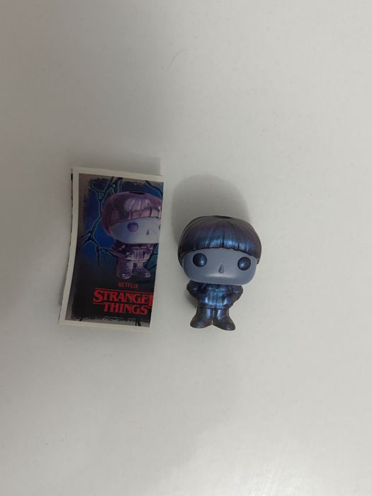Kinder Joy Stranger things