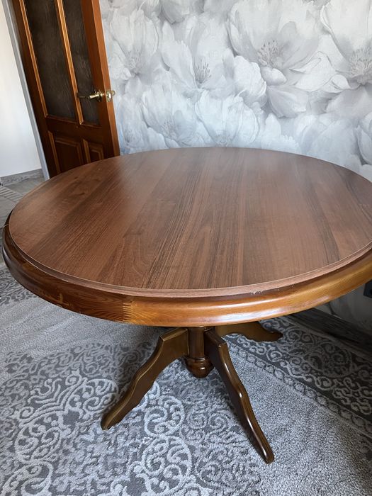 Стол круглый кухонный