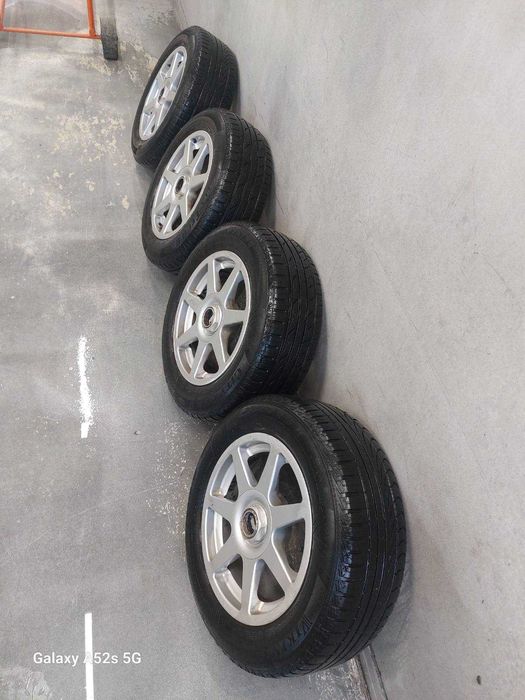 Продавам гуми с джанти