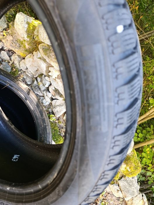 2 бр.Зимни гуми 255/45/20 Pireli DOT3923