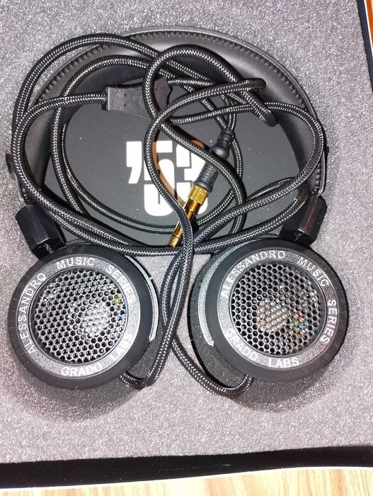 Слушалки Grado Alessandro Music Series