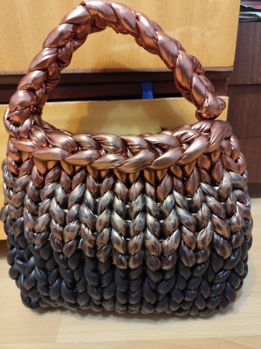 Ръчно плетени уникални чанти