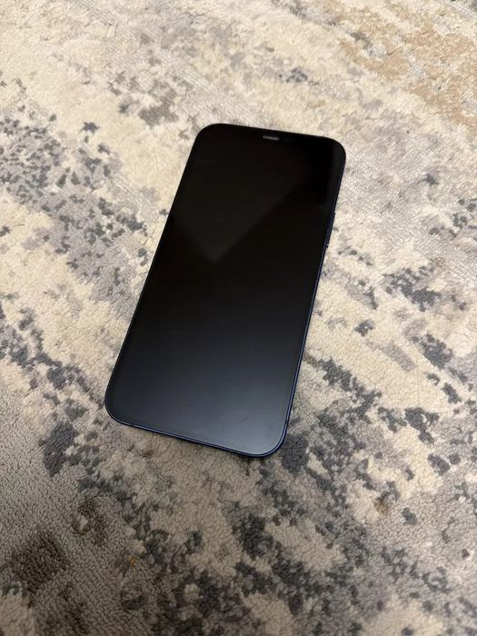 IPhone 12 Продам Айфон 12