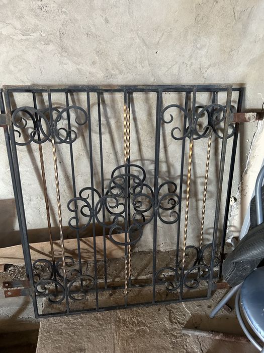 Продам рещетка шприц краны сгоны