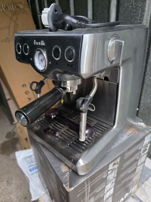 Кафемашина Breville Die-Cast Programmable Espresso Machine BES830XL