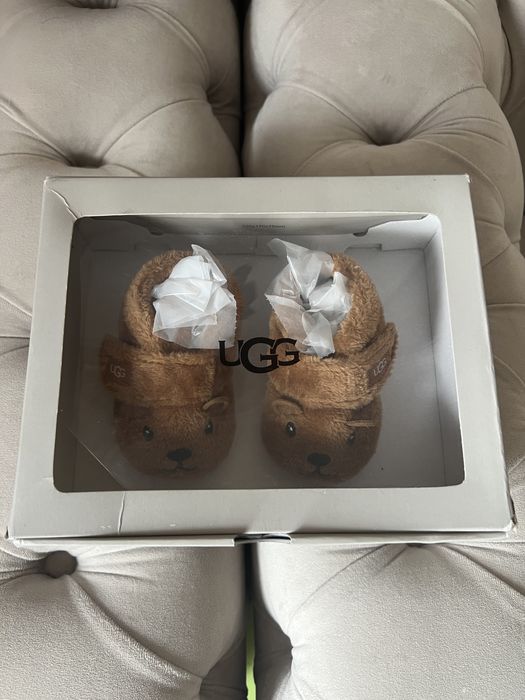 Ugg bebe noi 0-7 luni