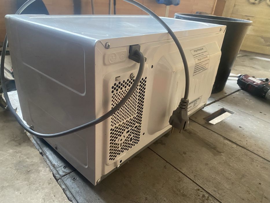 LG  полном в робочем состоянии