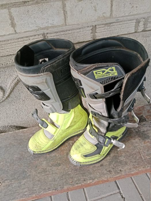 Продам мотоботы gaerna gx1